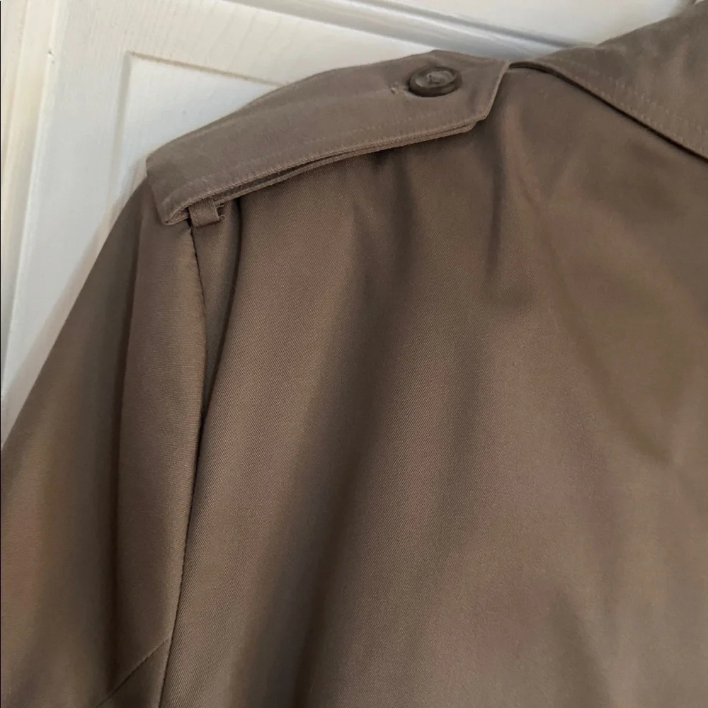 VTG Towne by‎ London Fog Trench Coat w/zipper out lining.. 44L Like New